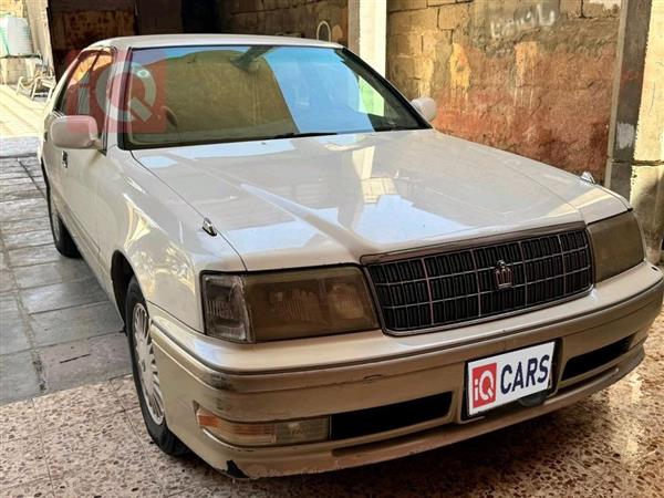 تۆیۆتا کراون 1996 بۆ فرۆشتن لە عێراق - ئەبو ئەلخەسیب